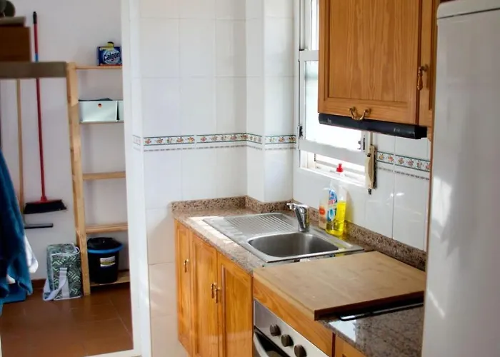 Huebsche Erdgeschosswohnung Mit Grossem Garten By Interhome Torrevieja